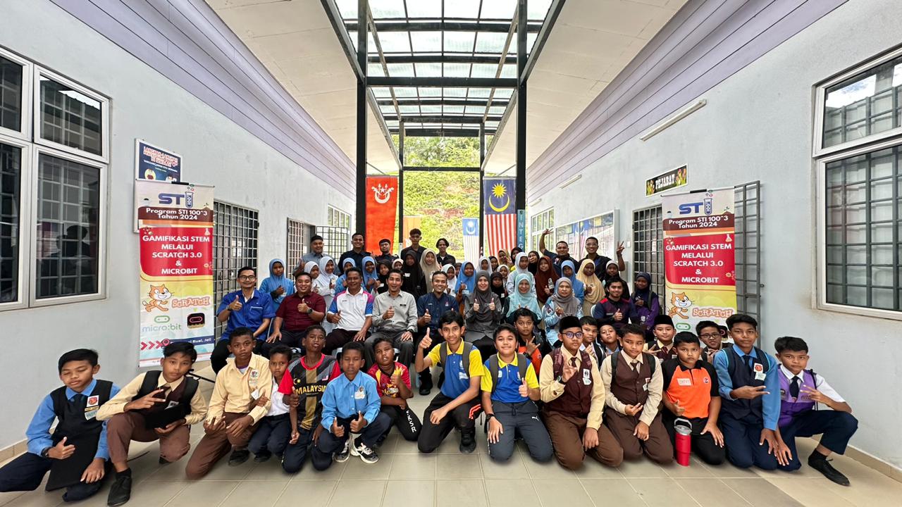 Program Gamifikasi STEM Melalui Scratch 3.0 dan Microbit di SK Sungai Rual Jeli